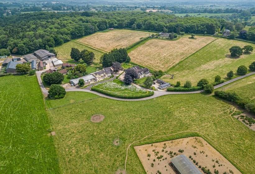 Oxen Cottage @ Nables Farm