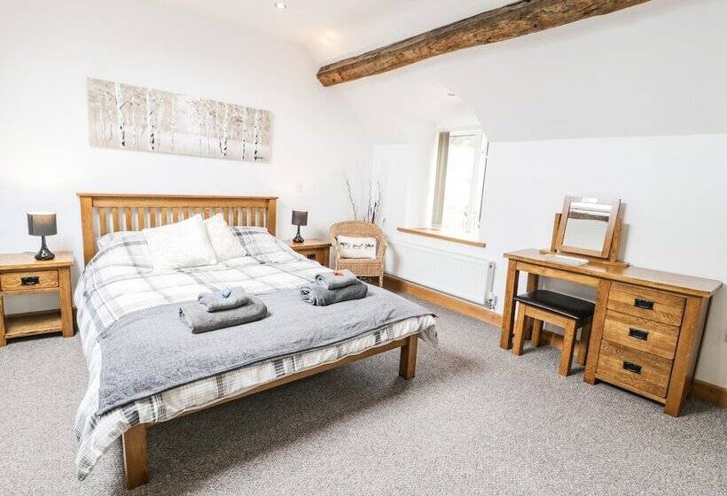 Parc Cottage