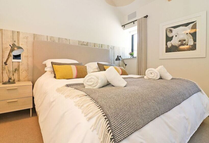 Pig House, Boskensoe Barns