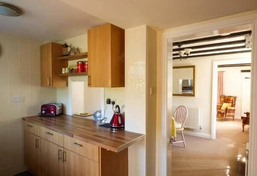 Seafret Cottage