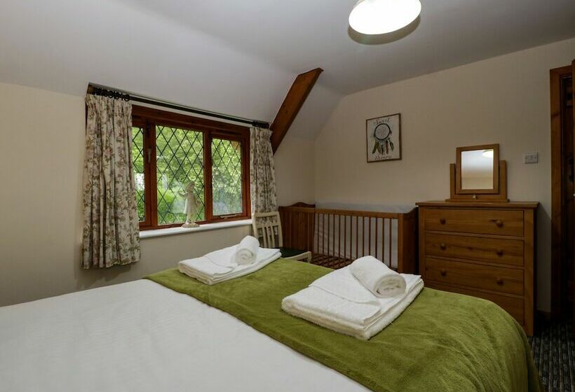 Shells Cottage