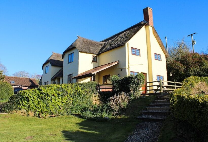 Shells Cottage