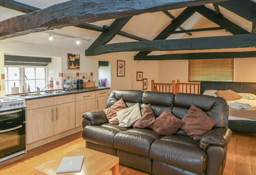 The Annex   Eden House