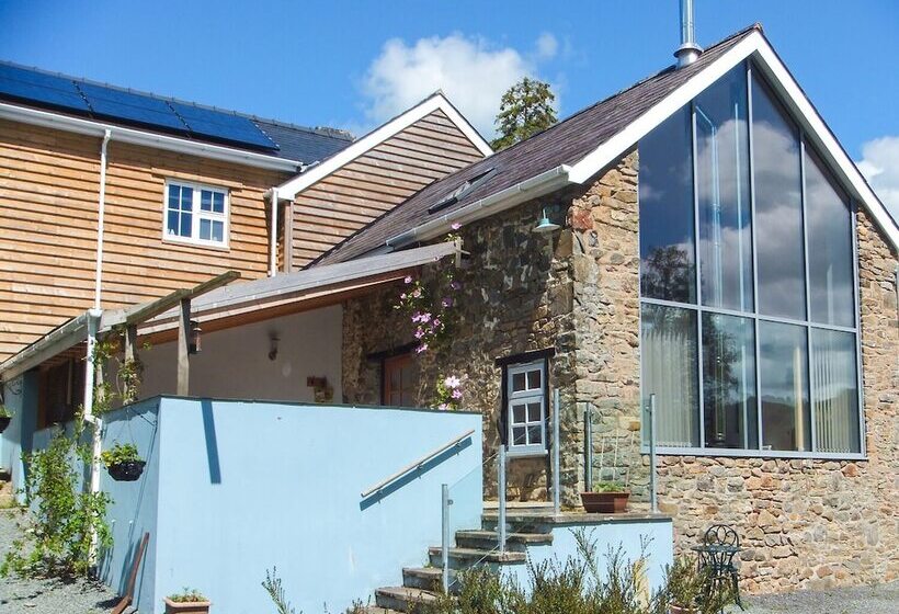 The Barn At Glanoer