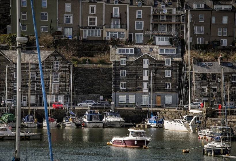 The Captain S Penthouse