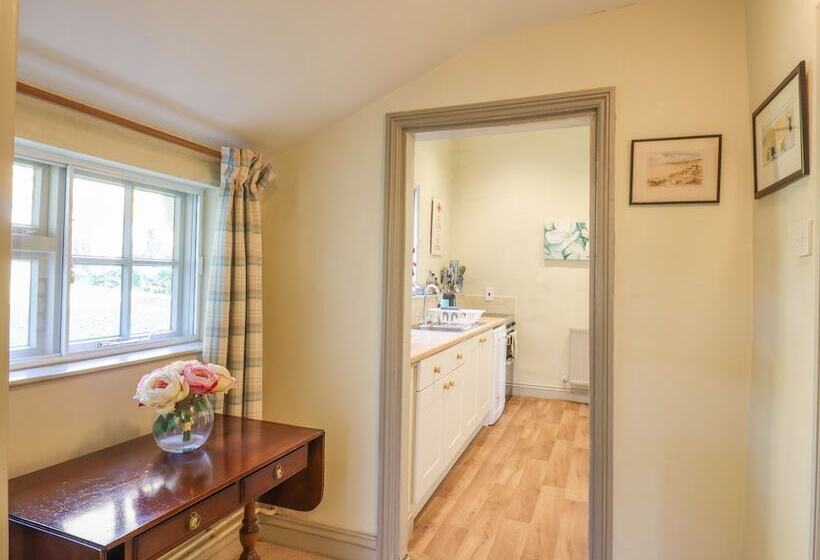 The Garden Flat At Holbecks House