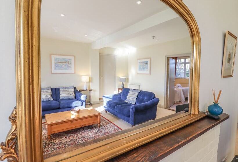 The Garden Flat At Holbecks House