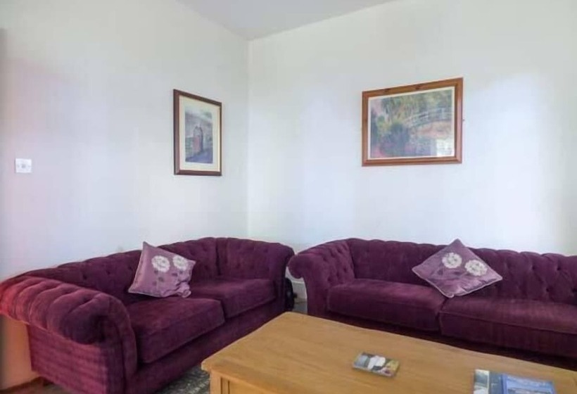 The Old School House