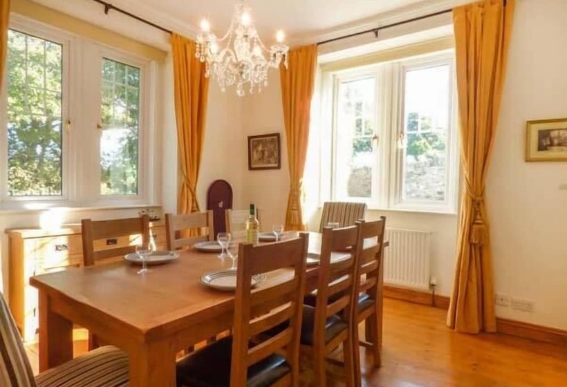 The Old School House