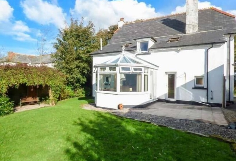 The Old School House