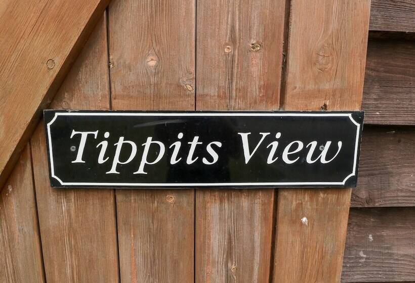 Tippets View
