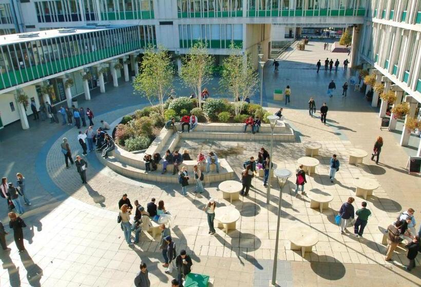 הוסטל University Of Essex Colchester Campus