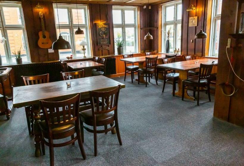 Ansager Hotel Og Hytteby