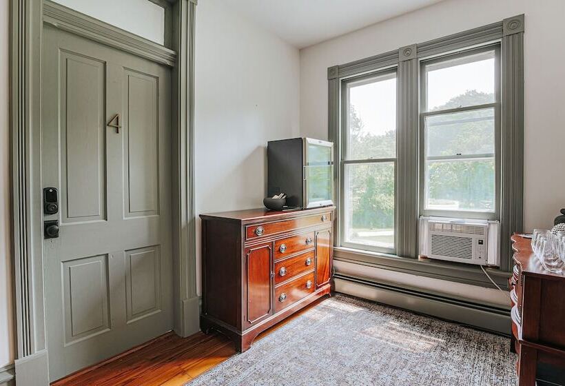 住宿加早餐  Afton Mountain Inn