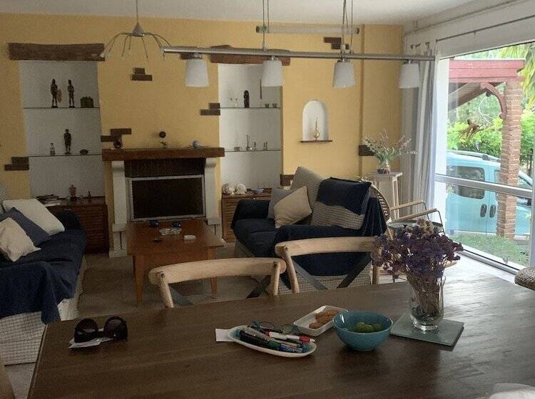 Bed and Breakfast Beyaz Ev Pansiyon