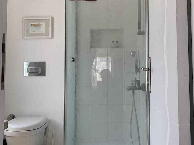 Bed and Breakfast Beyaz Ev Pansiyon