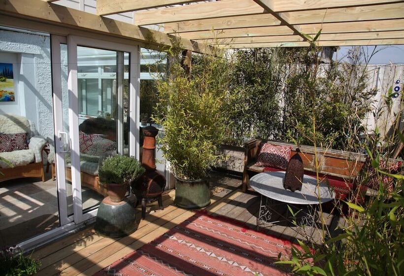 Bed and Breakfast Driftwood Beach House