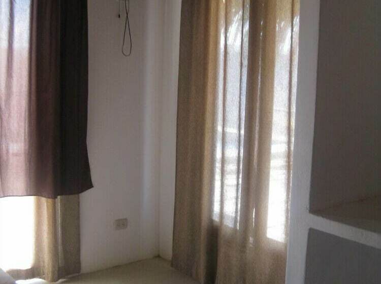 تختخواب و صبحانه La Capitanna