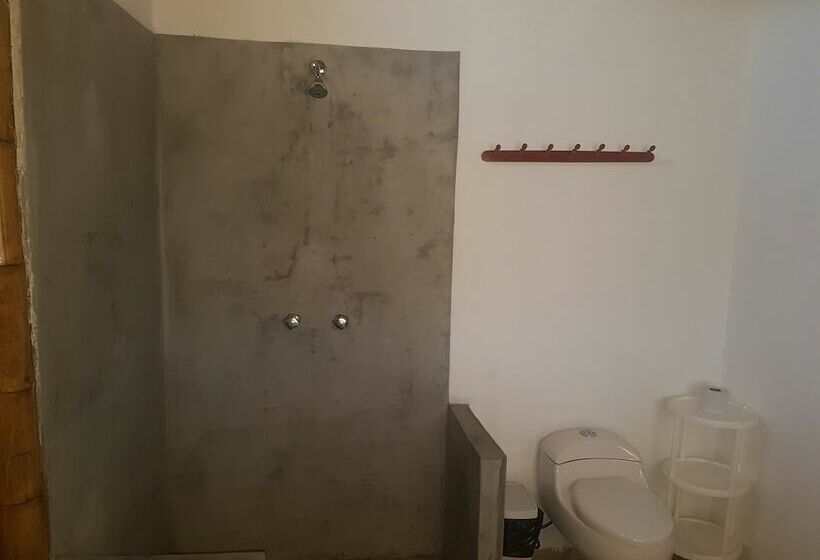 تختخواب و صبحانه La Capitanna