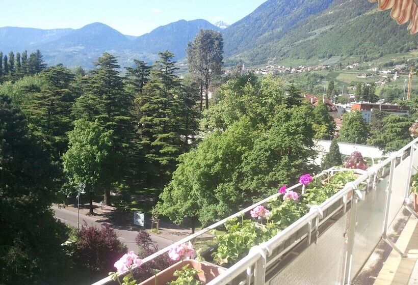 Bed and Breakfast Lux