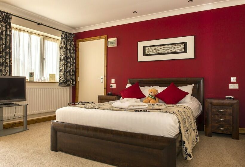 Spanhoe Lodge   B&b