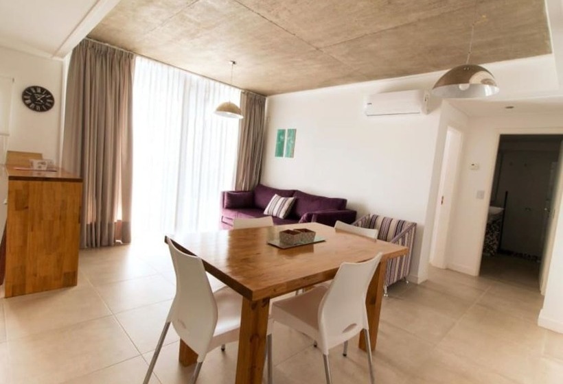 Cafila Boutique Apartments & Spa