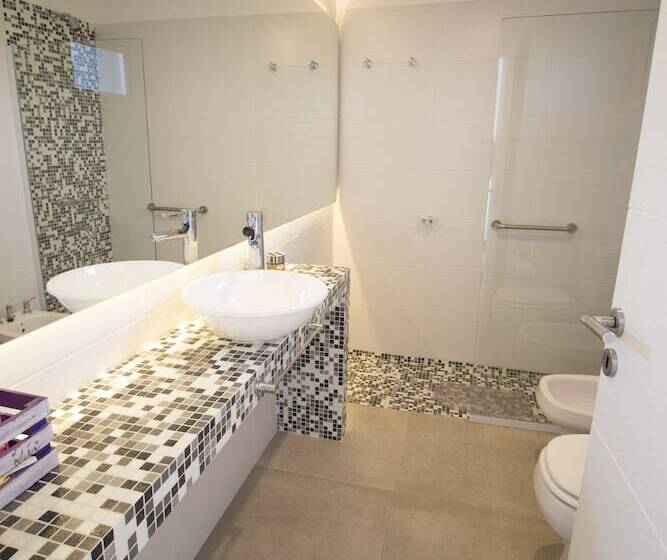 Cafila Boutique Apartments & Spa