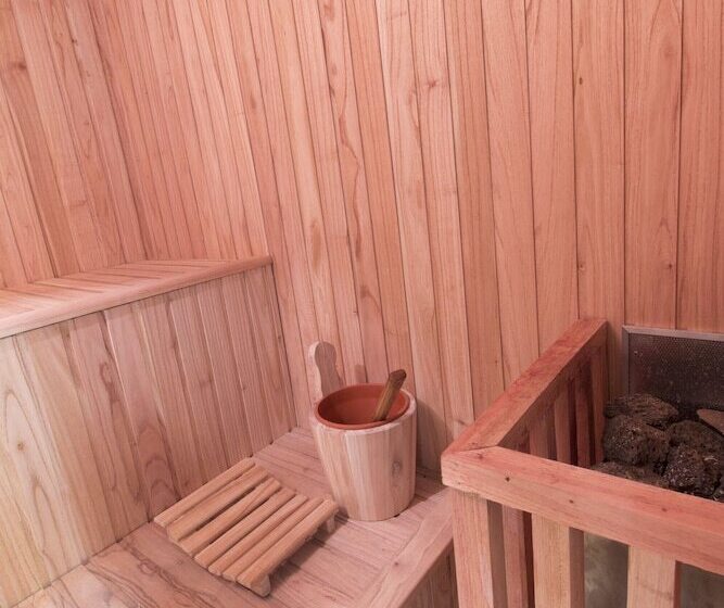 Cafila Boutique Apartments & Spa