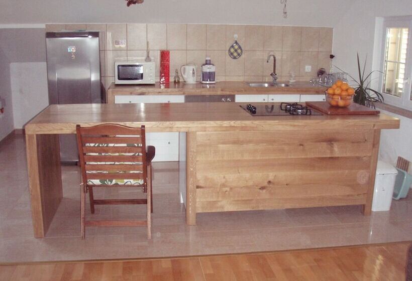 Captain S Villa Sokol