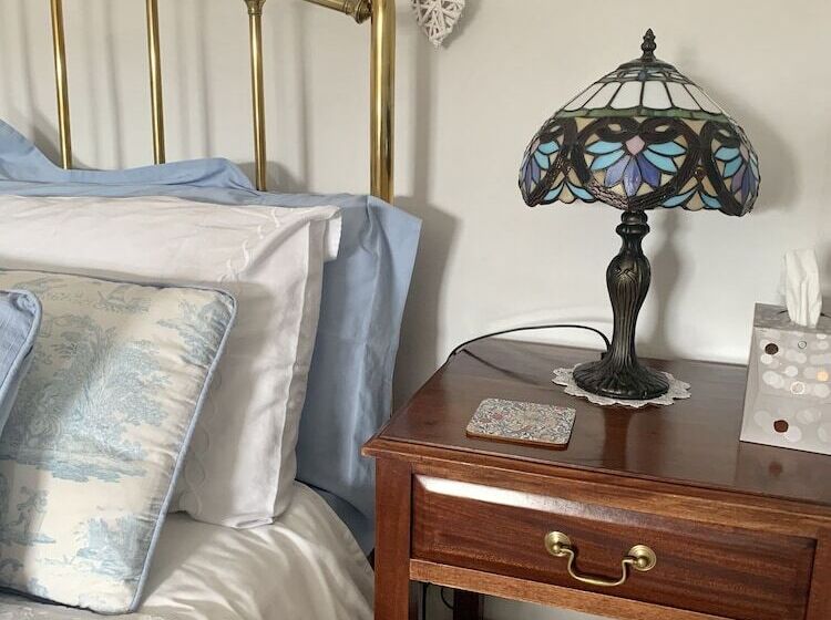 Castleview Bed & Breakfast