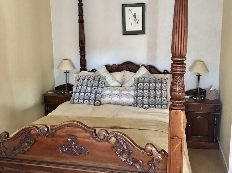 Castleview Bed & Breakfast