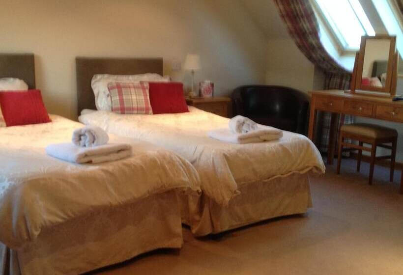 Chapel Of Barras Farm Bed & Breakfast