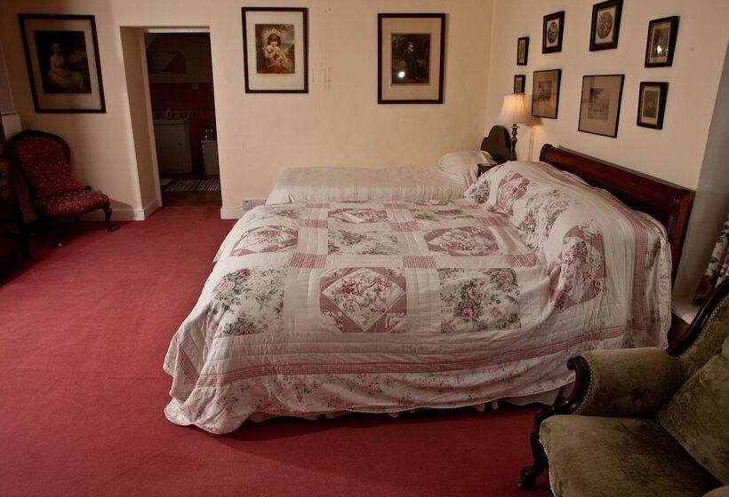 Church Hill Farm B&b