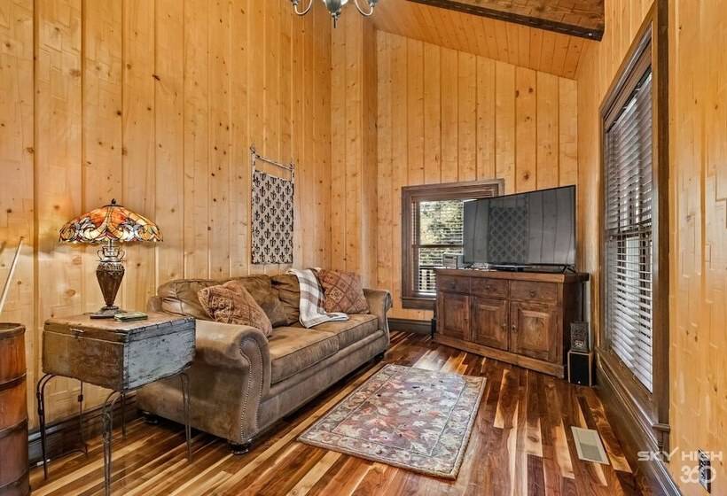 Cinnamon Valley Resort