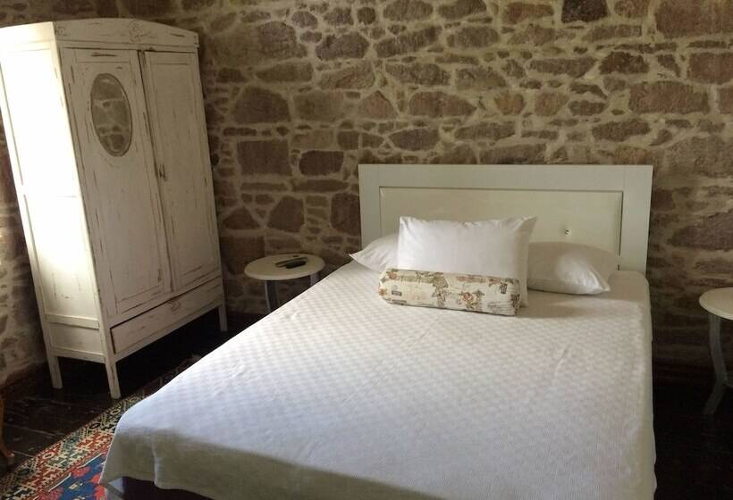 Cunda Has Konak Otel