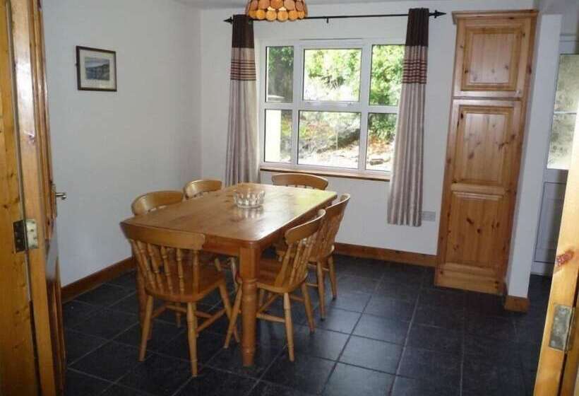 Durrus Holiday Homes