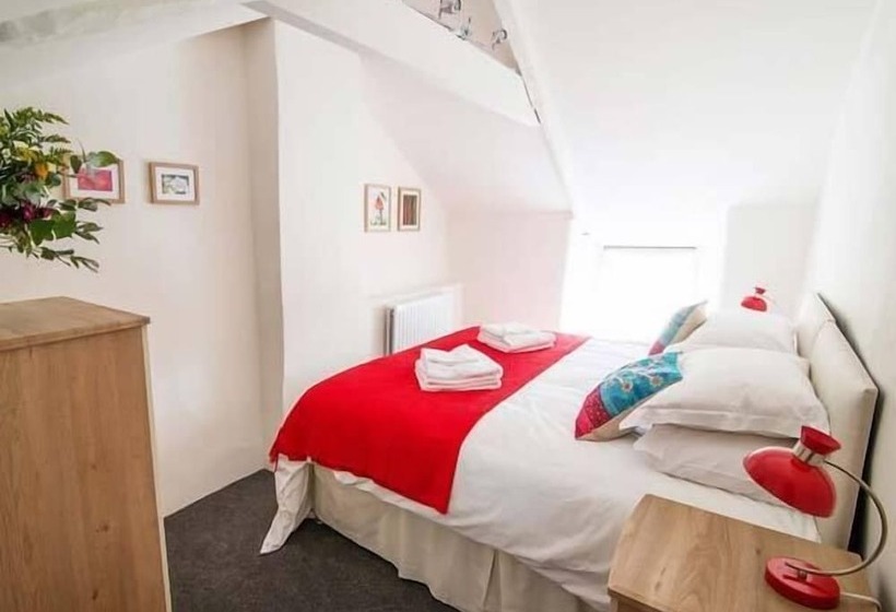 Five Elements Cottage