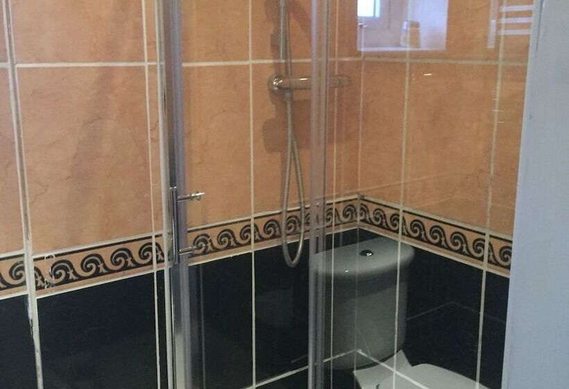 Hogwarts Bed And Continental Breakfast