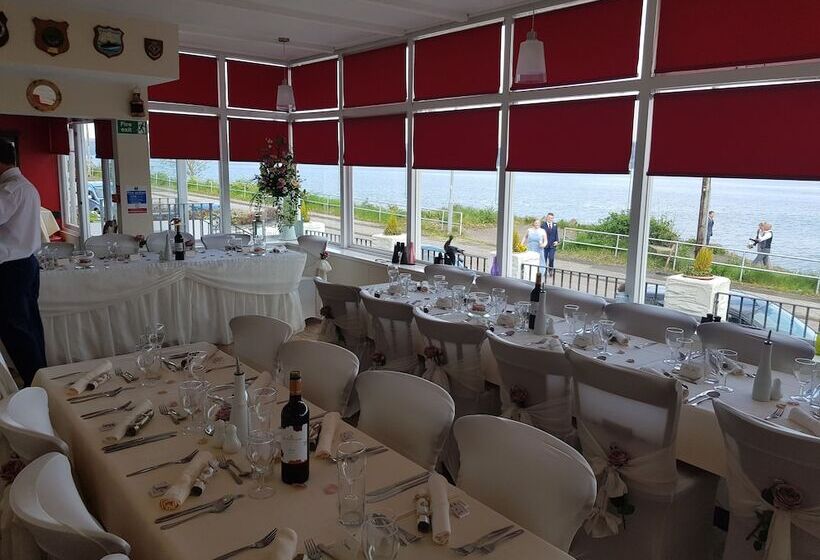 פונדק The Osborne