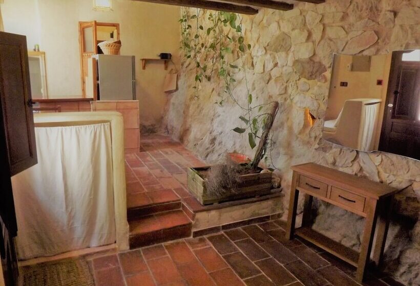 هتل Altea Suite Vault