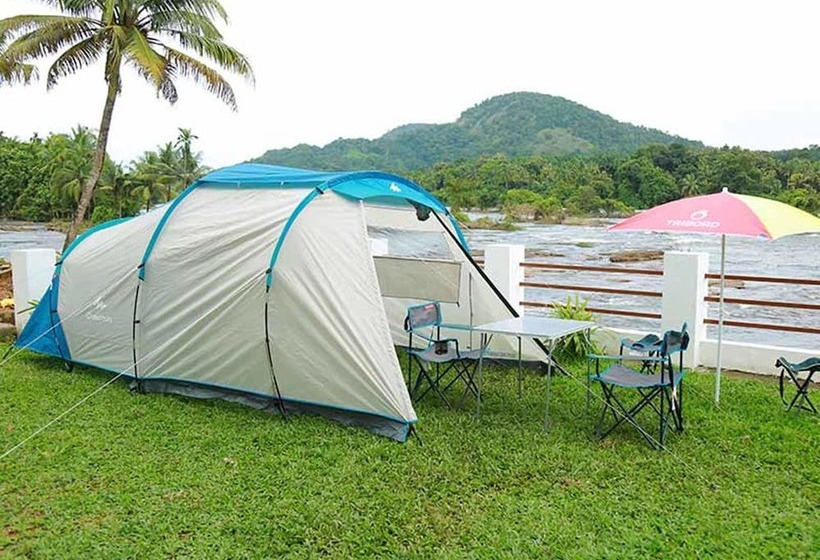 בית מלון כפרי Athirapilly River Resort