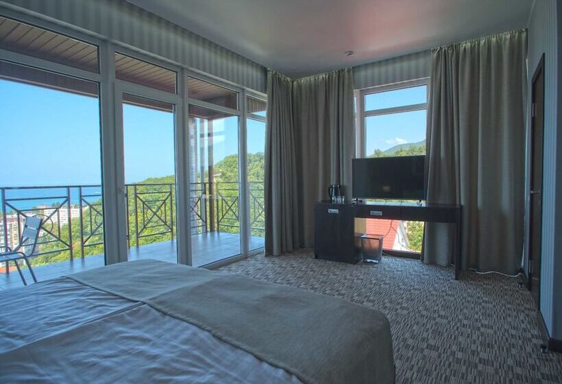 هتل Bristol Apart