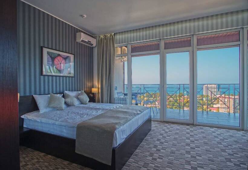 هتل Bristol Apart