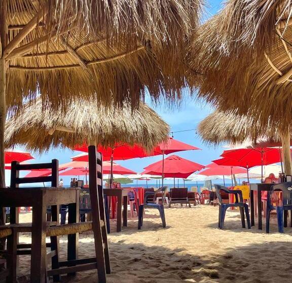 هتل Searena San Pancho