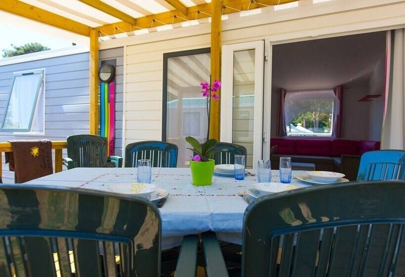 Отель Camping La Palmyre Estanquet