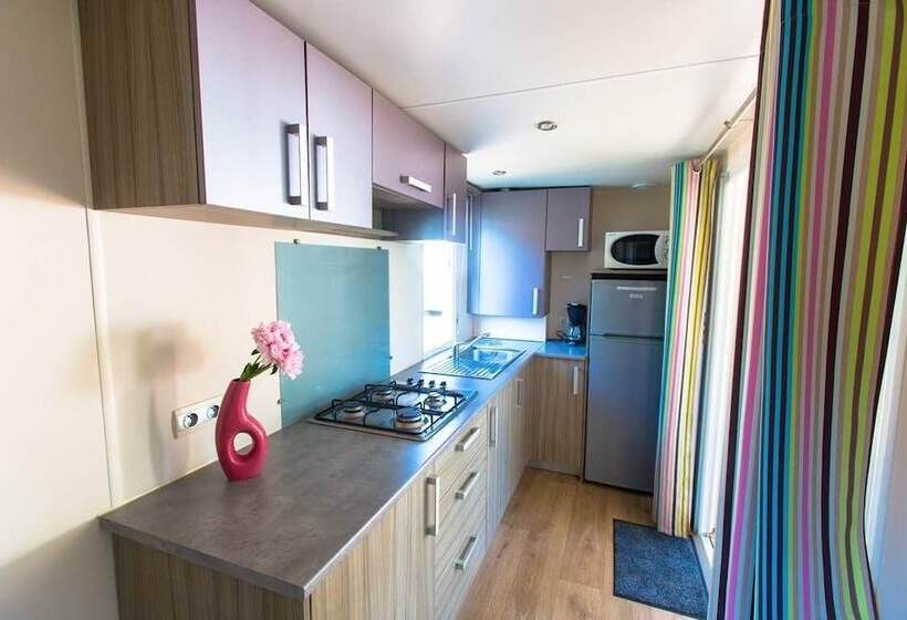 Отель Camping La Palmyre Estanquet