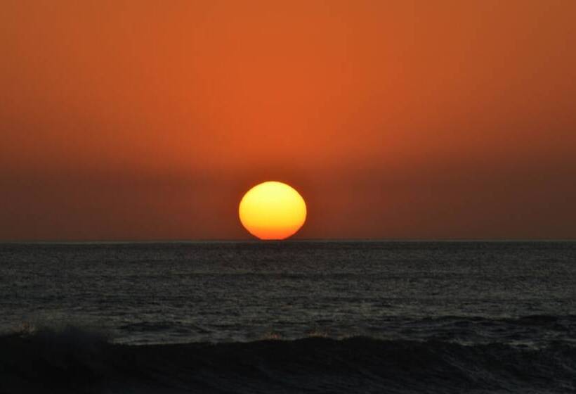 בית מלון כפרי Casa Cecilia Beach Front