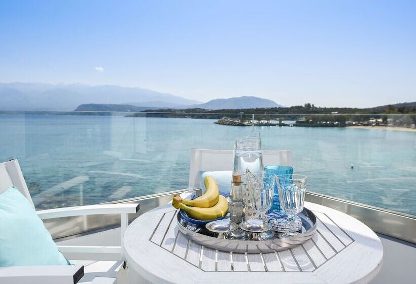 فندق Casa Limnionari Beach House