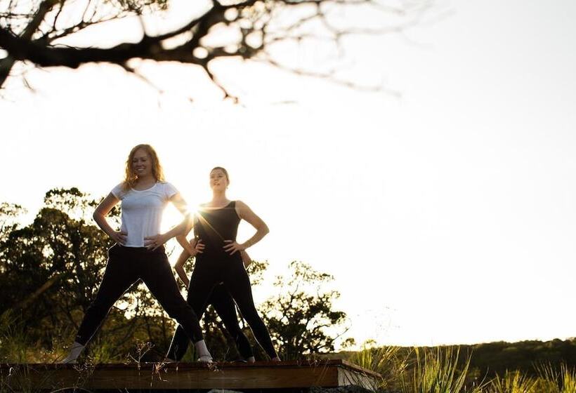 ホテル Collective Hill Country