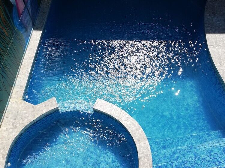 Отель Costa Azul